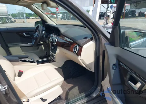 2014 Mercedes-Benz Glk 350 z USA, uszkodzony, nr VIN WDCGG5HB7EG264483